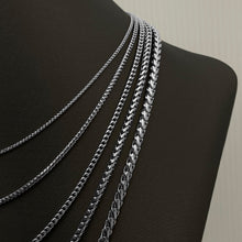 Load image into Gallery viewer, 1.5MM Diamond Cut Franco Chain 14k Solid Gold - Mour & Co.